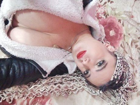 Melissa Magaly Rom n hot actress pic