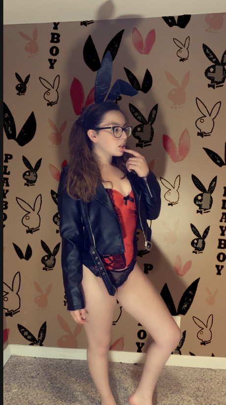 Bella Ramoz art pornstar images