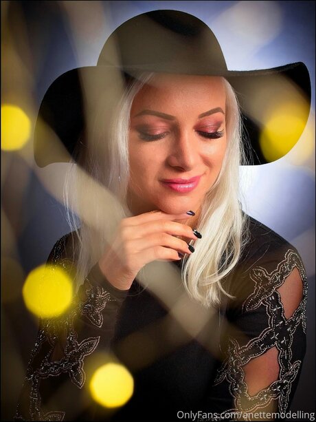 Aneta Hradecka model beautiful gallery