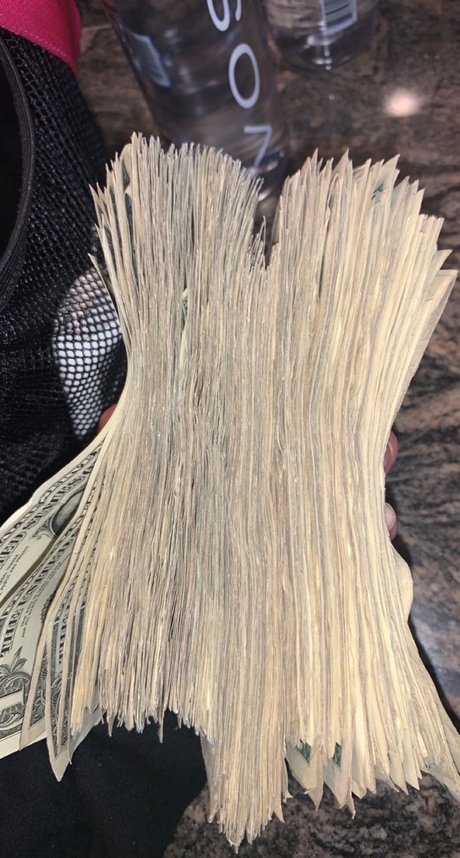 Belaire_ adult actress img