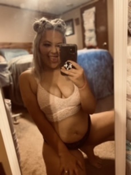 Kel c hot model gallery