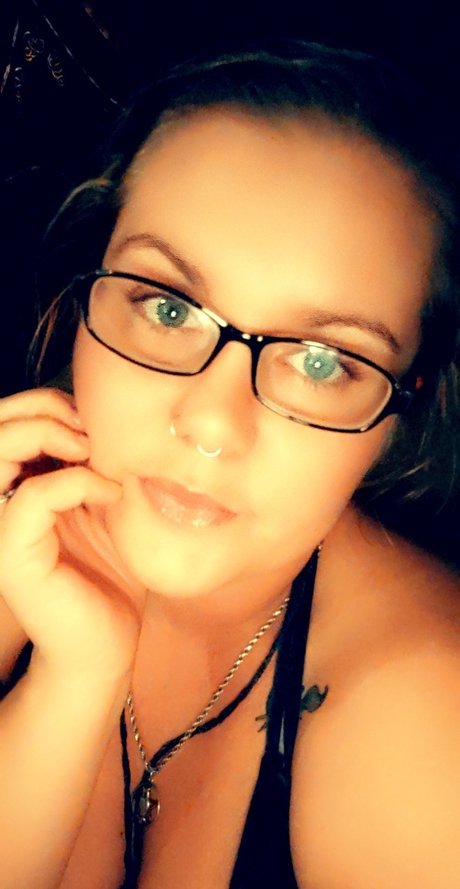 KeKeKitten free pornstar picture