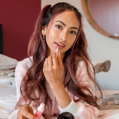 MEGAN SOO_ hd star picture