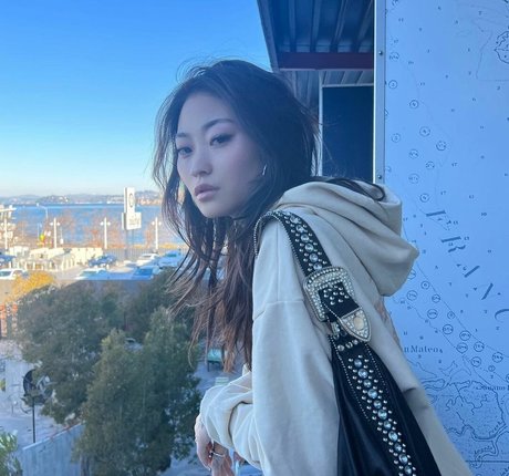 Mae Col model sexy image