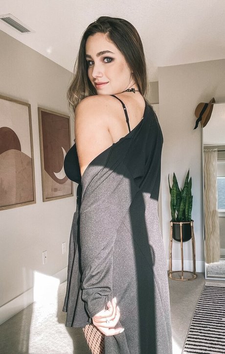 HayliNic star pornographic pics