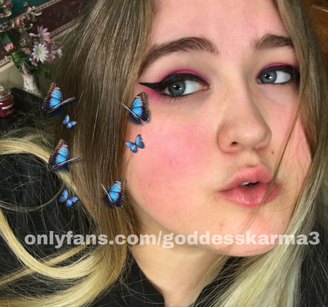 karmatheslut777 erotic star pics