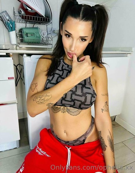 ophelia xx star perfect photos