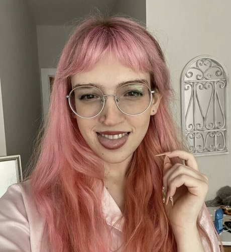 Sylph Bun star naked image