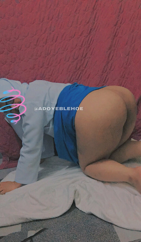 adoyeblehoe star erotic photo