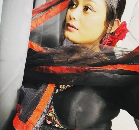 Real Goddessanna sexy star img