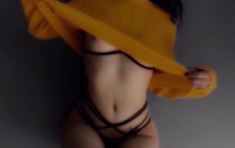 kaceyrae sexy model img