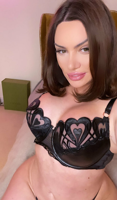 ts brooklyn hd model photos