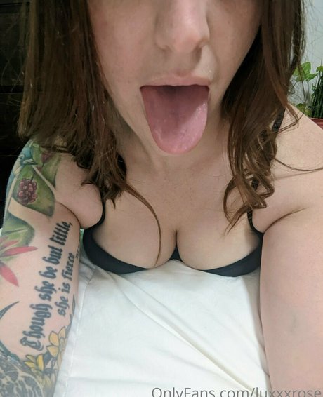 luxxxrose model best pictures