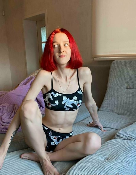 leelooflame hot actress picture