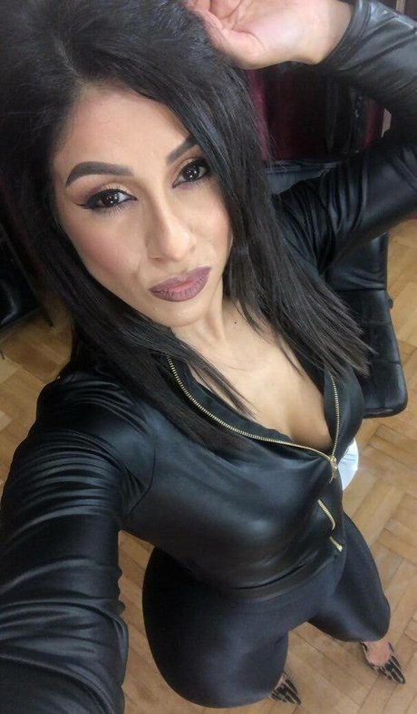 Puffy Love adult actress gallery