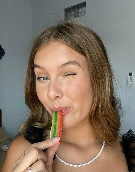 elsbels24 star art img