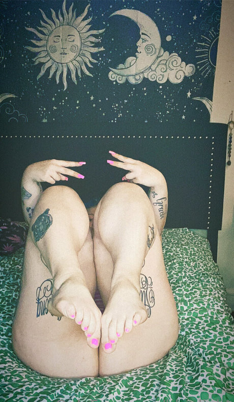 bluulight pretty model archive