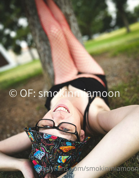 smokinmiamoon model top photos