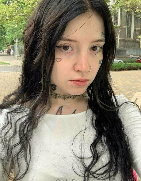 brattyauroravip pornstar adult archive