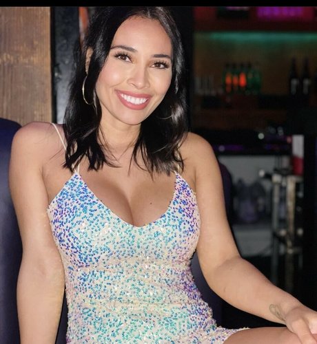 Britt Johnson nude model archive