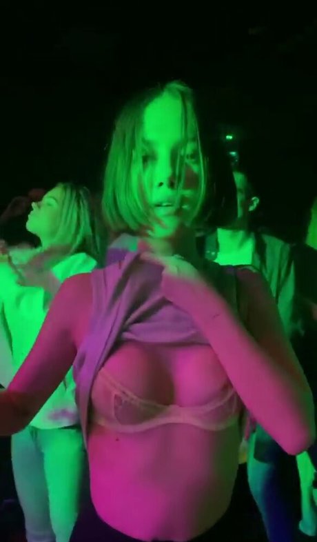 Saoirse Alicia Behzadi pornstar xxx pictures