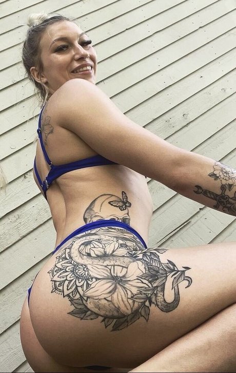 Taylor Flewin model perfect pics