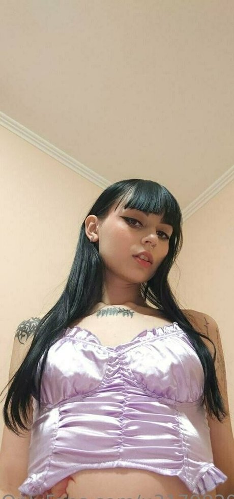 nefer titi xxx model pretty picture