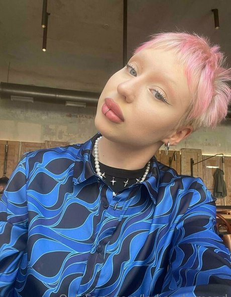 ladyy diamond top model galleries