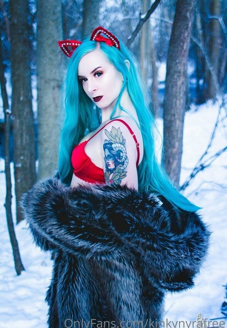 kinkynyrafree star xxx photo