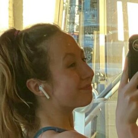 themollymuscle star free pic