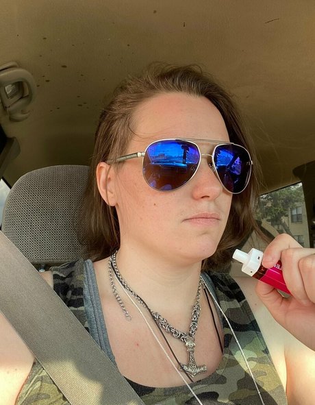 sarahmaxx pornstar beautiful photos