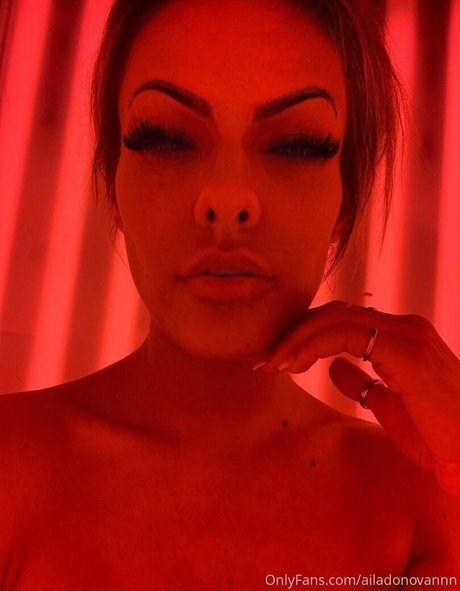 ailadonovannn star high quality pictures
