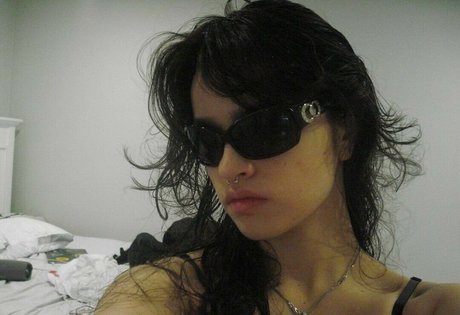 Ari Abdul erotic star picture