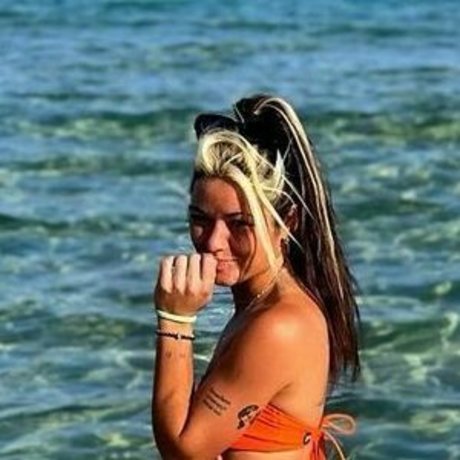 Delfi Granatto pornstar pictures