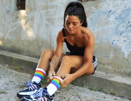 Delfi Granatto model beautiful image