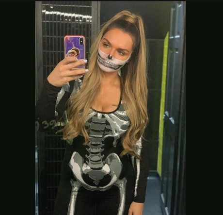 Lana D pornstar erotic img