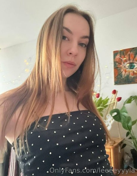 leeeeyyyla pornstar perfect pic