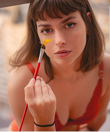 lunalolimbo star nudes archive