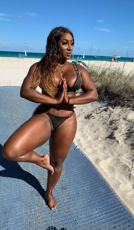 Chanya The Body nice actress picture