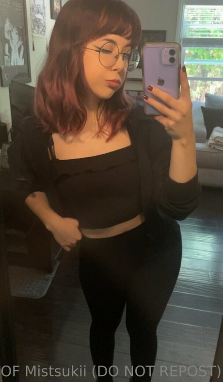 Mistsukii model art pic