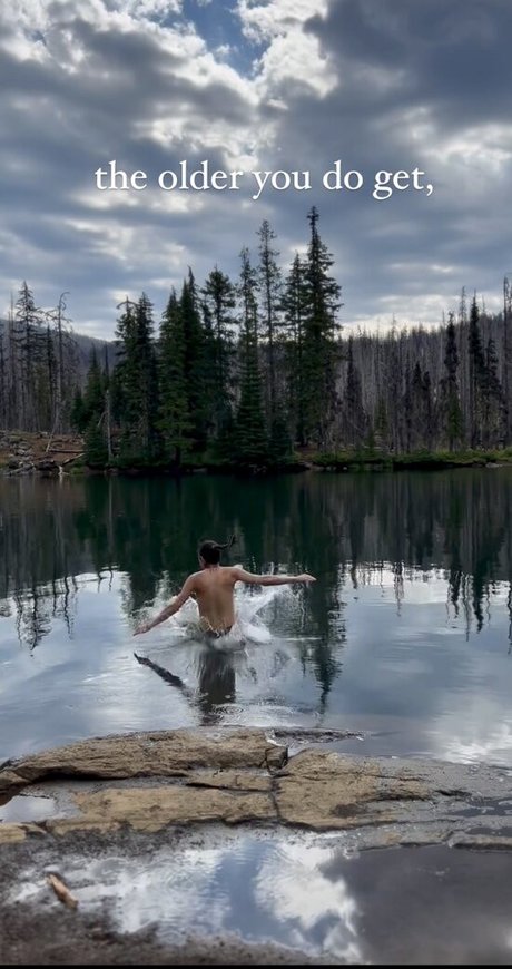 Eva Zu Beck pretty pornstar image