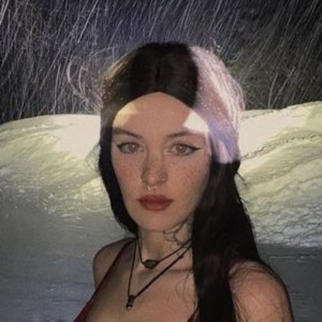 Sleepingbeauty23 hd actress img