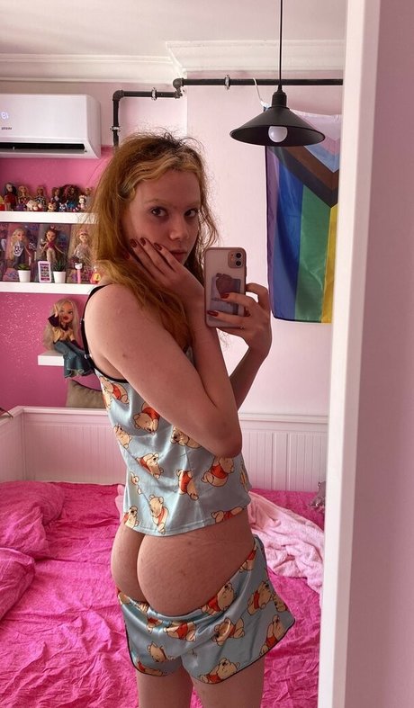 roseyule pornographic actress pic