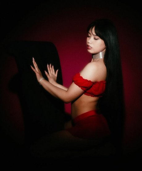 Aiko Sai sexy actress images