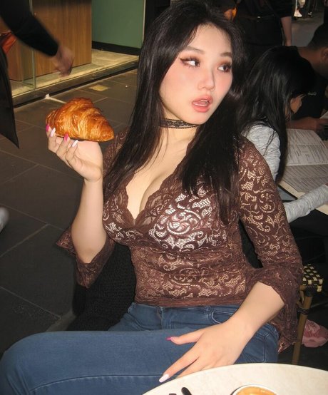 Vicki Mranrr nice star pics