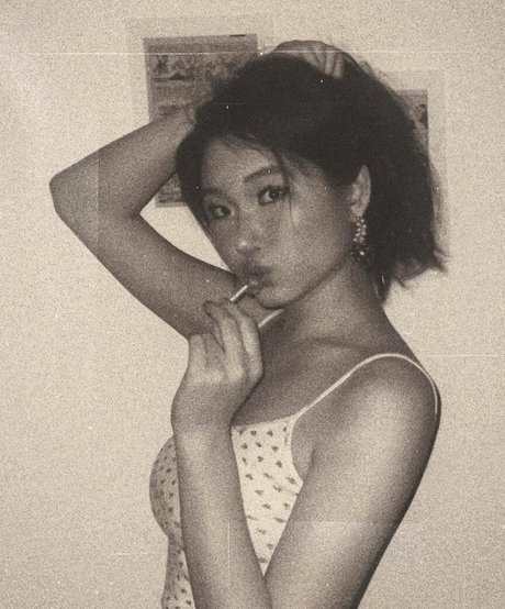 Vicki Mranrr xxx actress archive