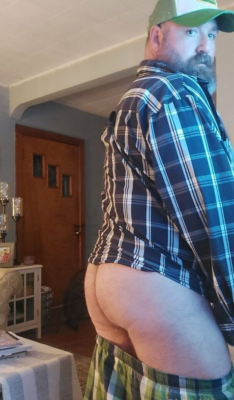 chadillac42 pretty model pic