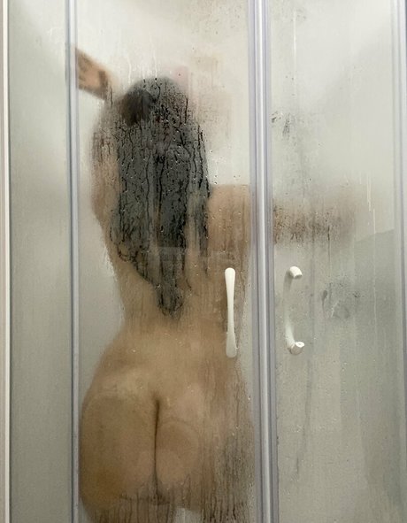 ariquxeen nice actress picture