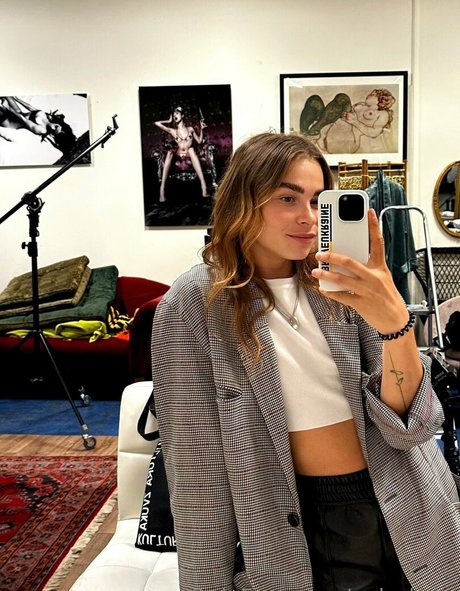 poly luna star nude photo