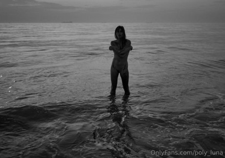 poly luna xxx pornstar pic